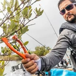 YakGear Brush Anchoring Gripper -Deals Fishing ReelsStore YakGear Brush Grippers 04 800x800 1